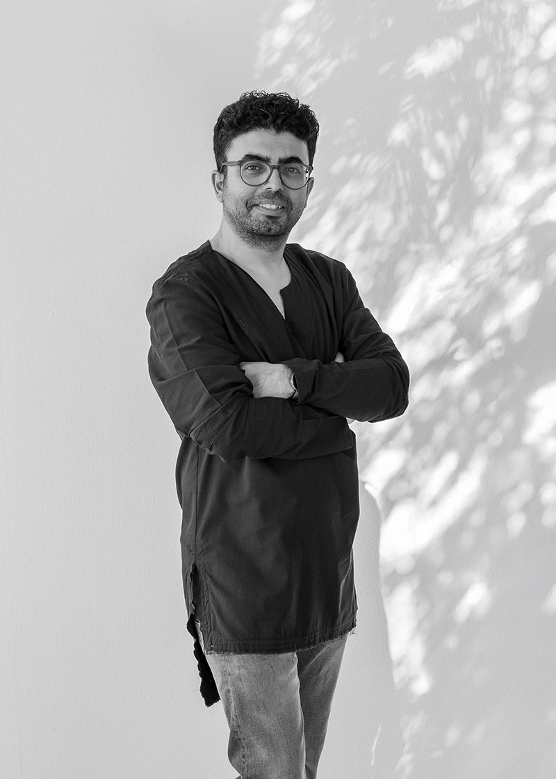 Masih Mostajeran - Artist - GCC & Dubai Artist